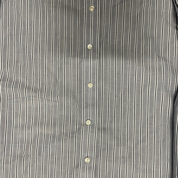 Donald J Trump Signature Collection Dress Shirt French Cuffs - Picture 6 of 6